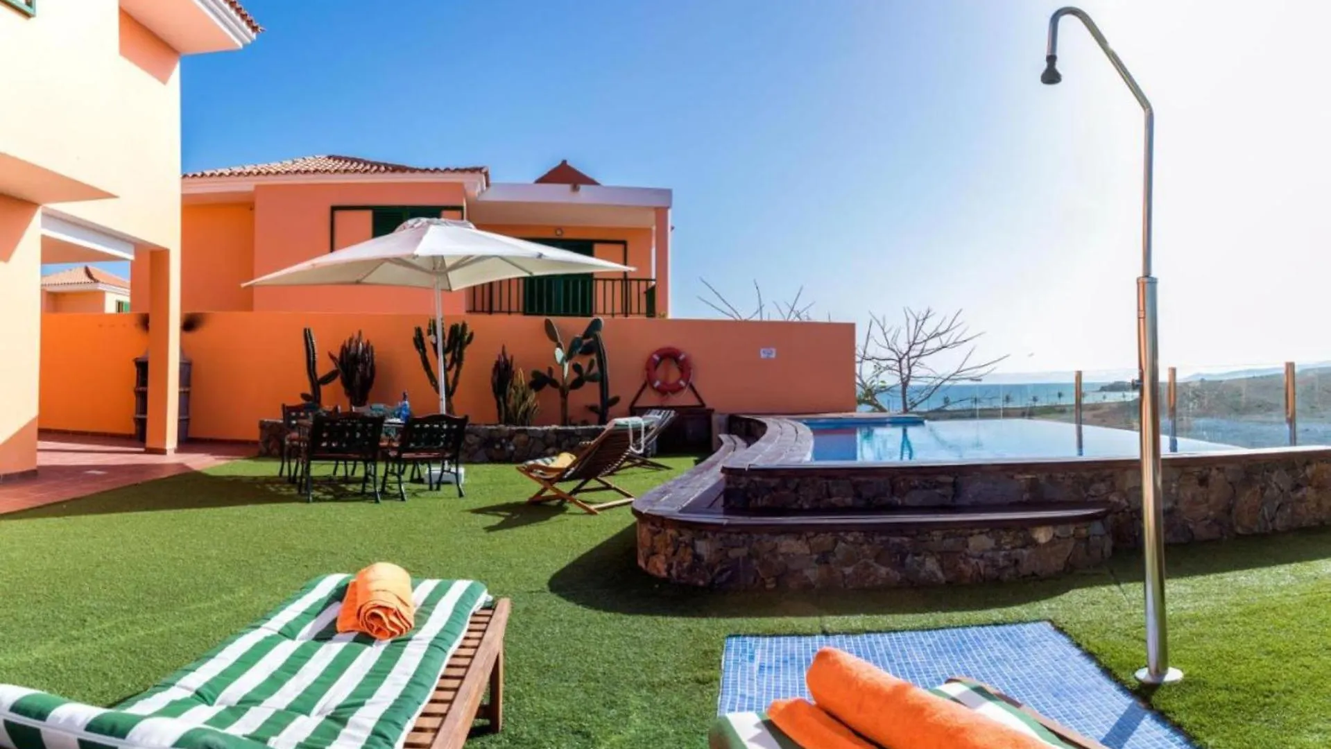 Villa Infinity Spain